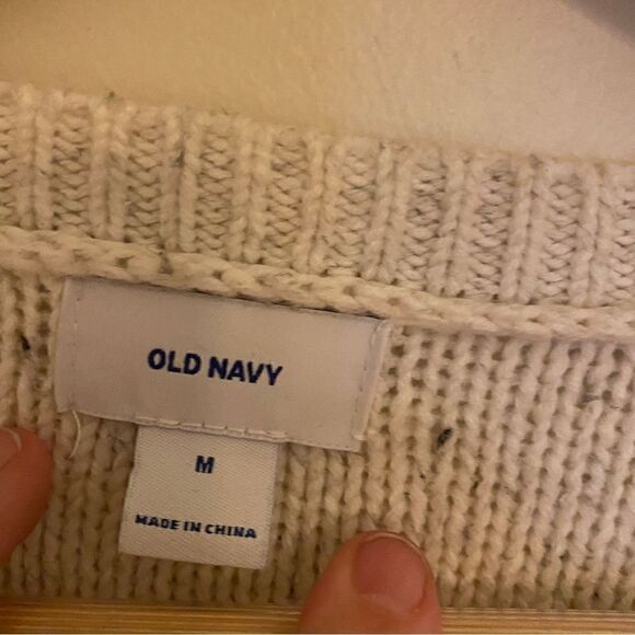 Old Navy Medium Speckled Oatmeal Colored Sweater - Picture 3 of 8